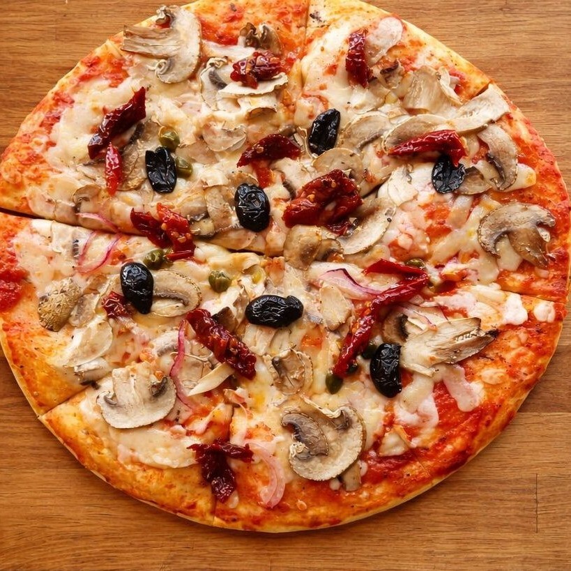 Funghi Pizza (26 cm.)