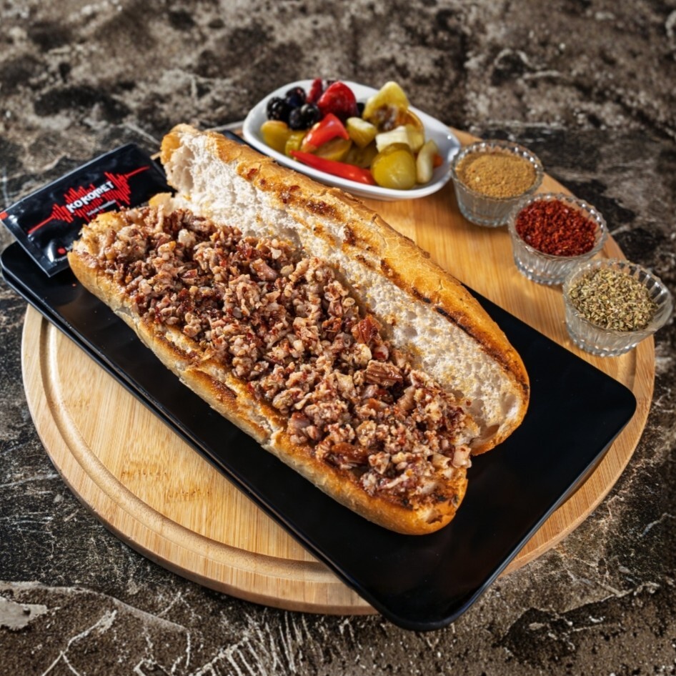 Kokoreç Ekmek