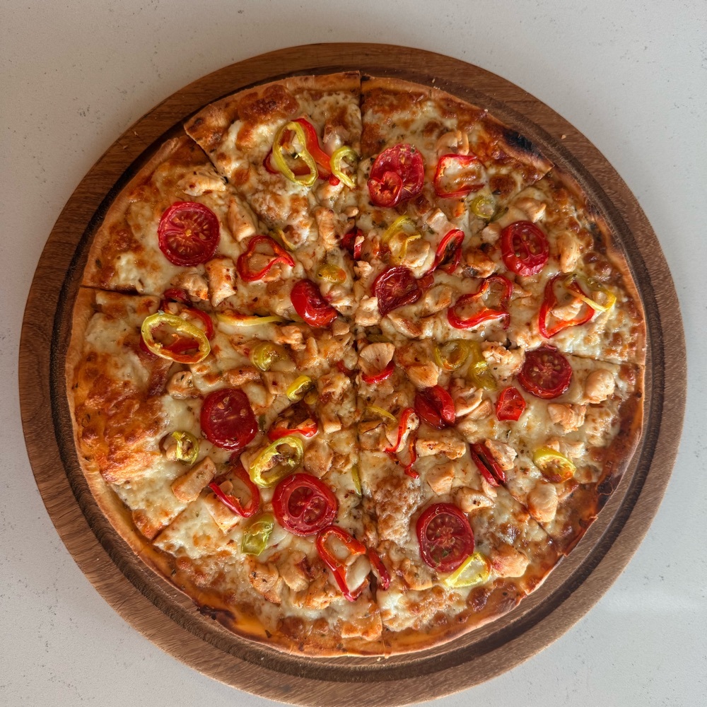 Tavuklu Pizza