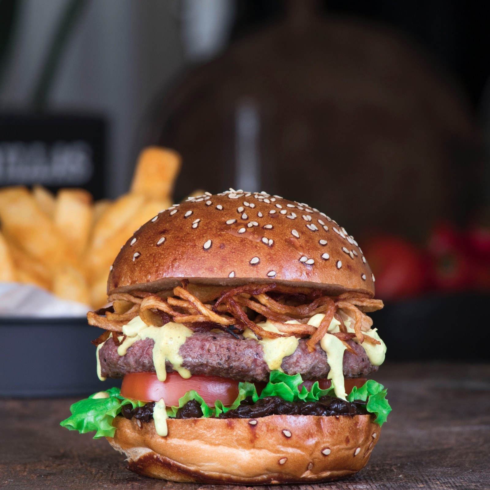 Madam Köri Etli Burger