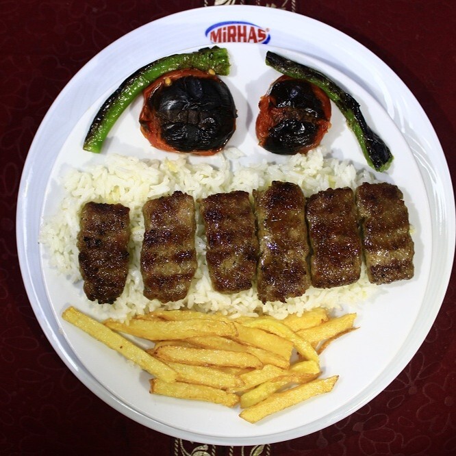 Kasap Köfte (Acılı)