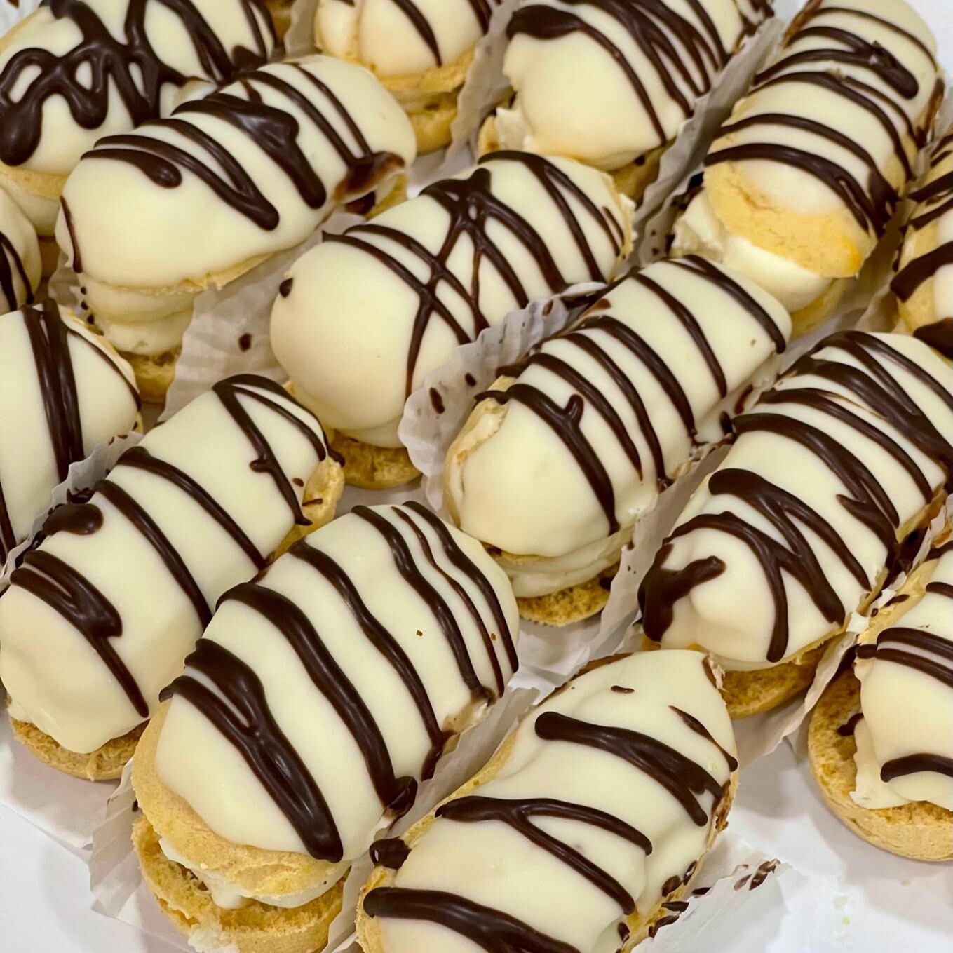 Beyaz Çikolatalı Ekler (500 gr.)