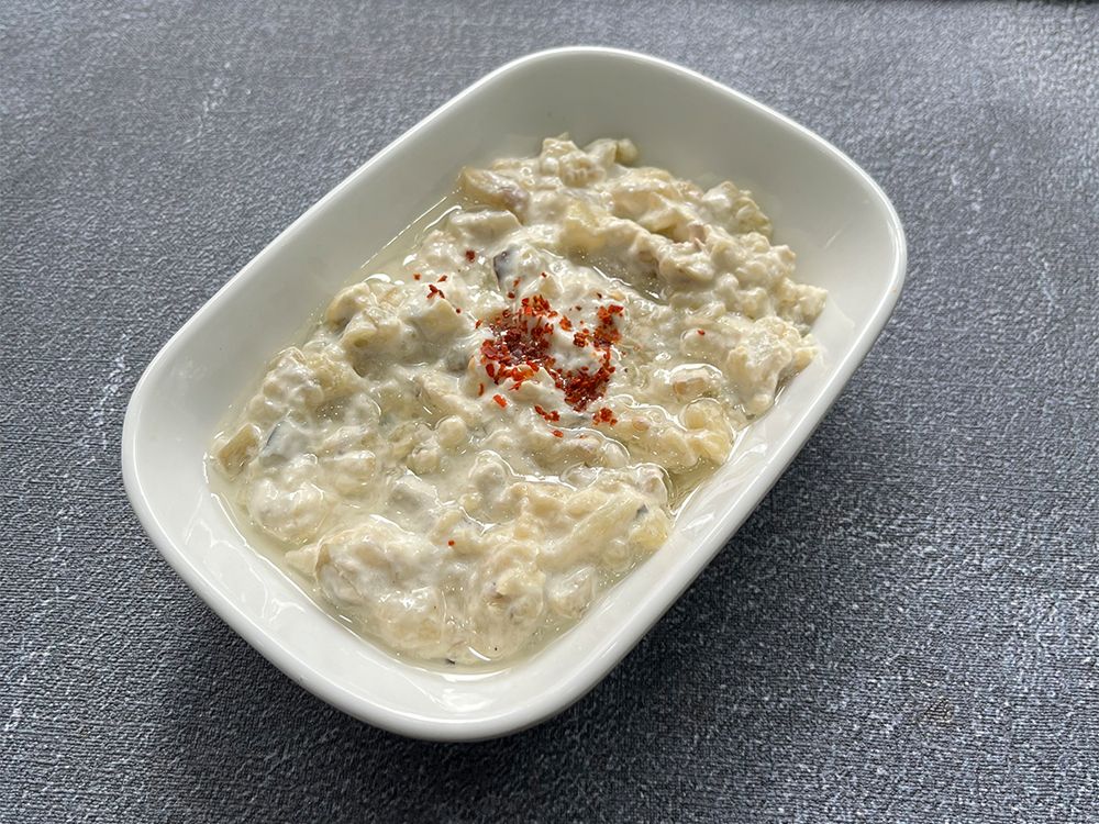 Közlenmiş Patlıcan Salatası