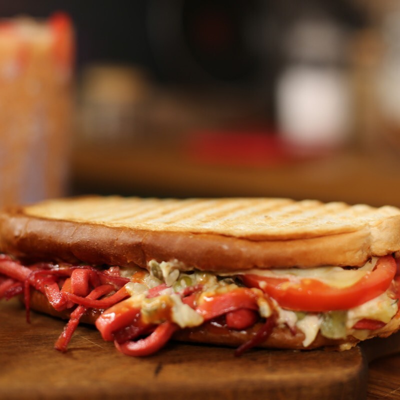 Ayvalık Tost Karışık
