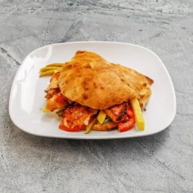 Tombik Ekmek Tavuk Döner