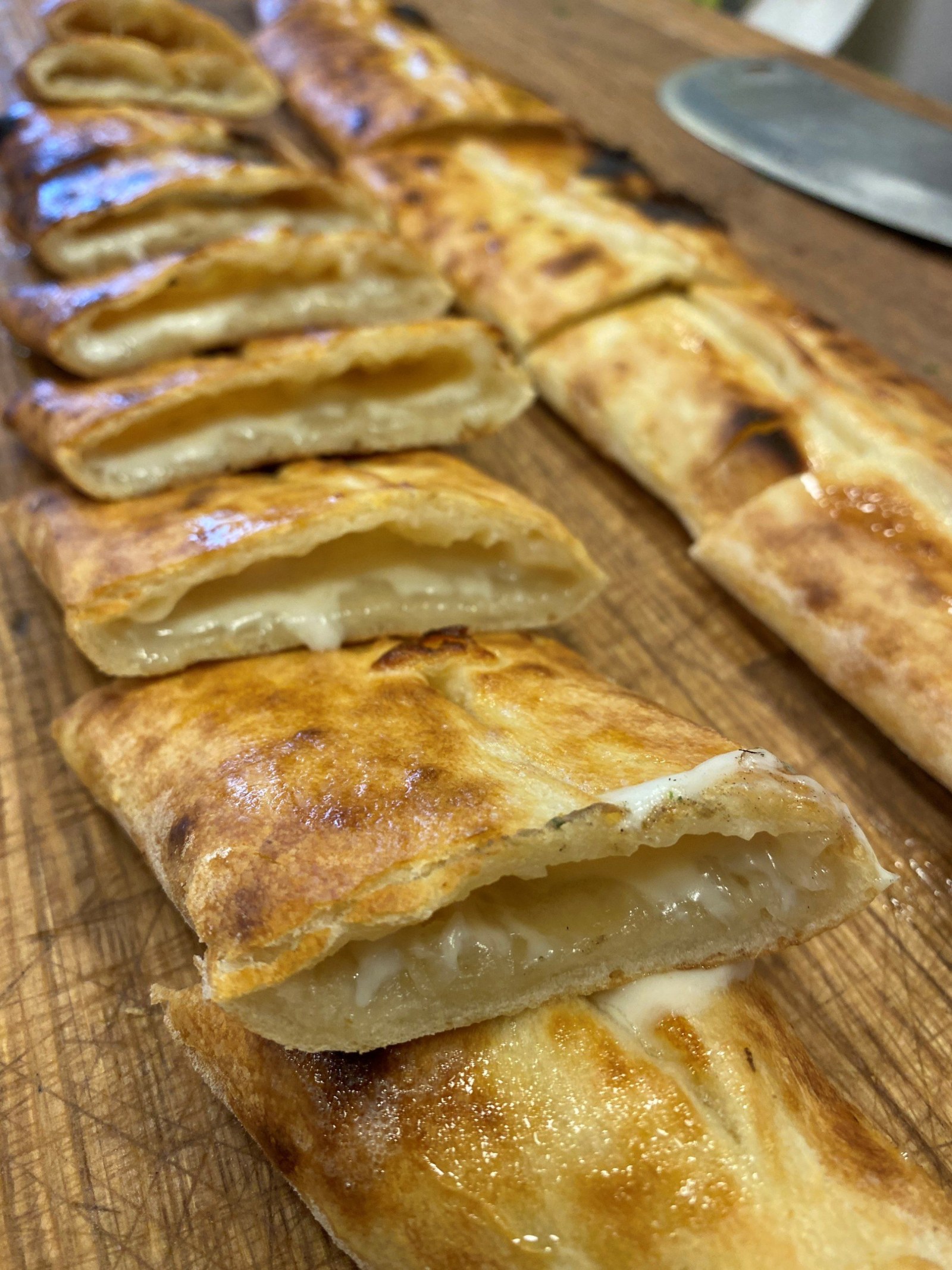 Kaşarlı Pide