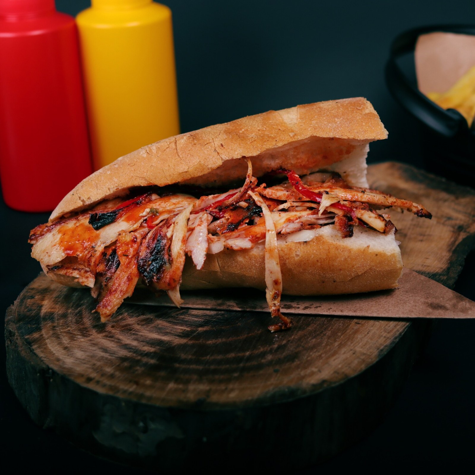 Yarım Ekmek Arası Tavuk Döner