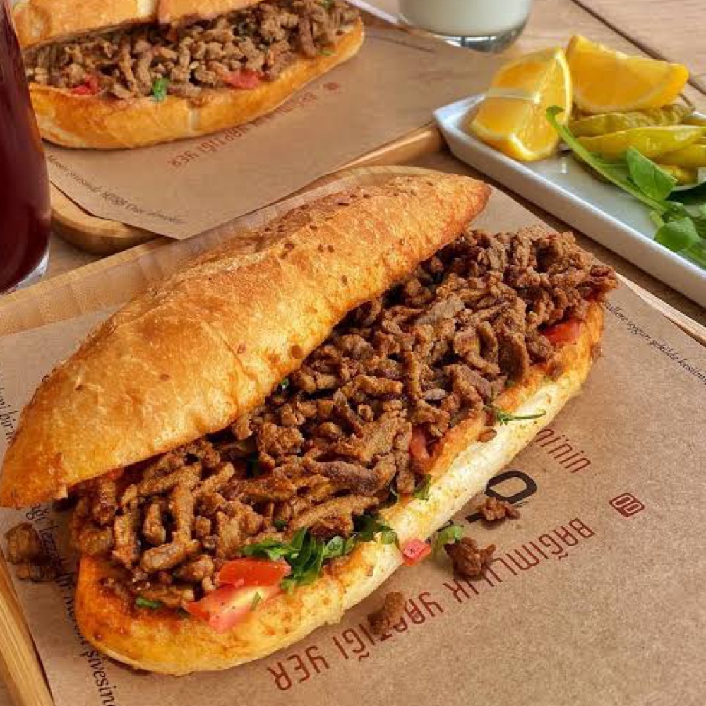 Ekmek Arası Et Tantuni