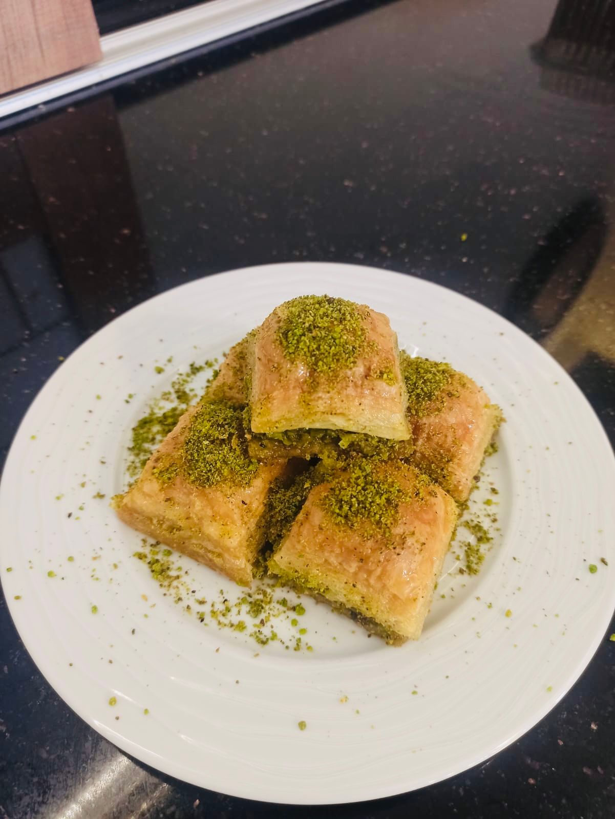 Fıstıklı Kuru Baklava (1 Kg.)