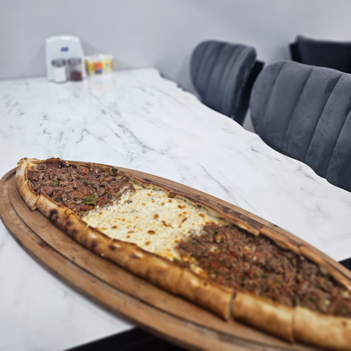Süper Karışık Pide