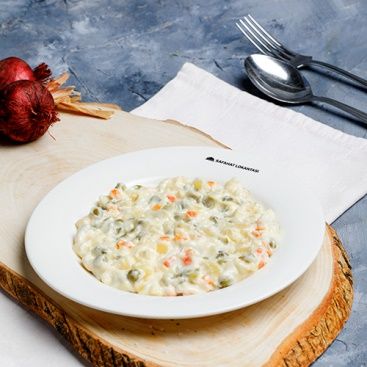 Rus Salatası (200 g)