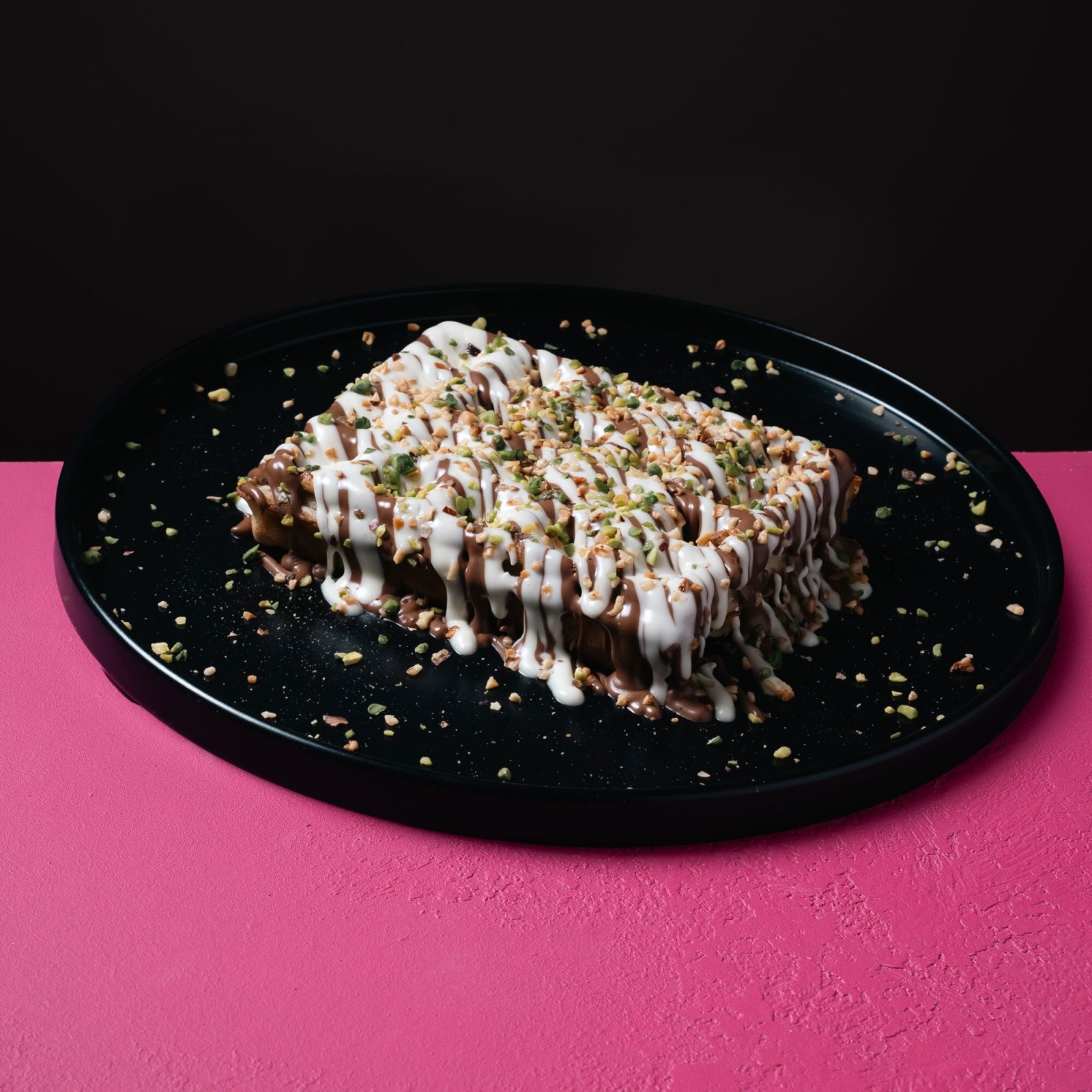 Sütlü Beyaz Çikolatalı Waffle