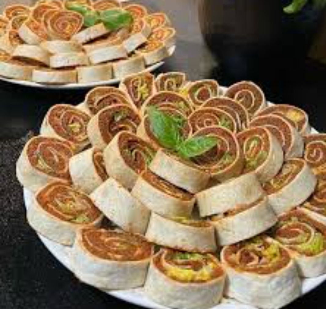 Özel Sushi Roll (1 kg)+1 LT AYRAN