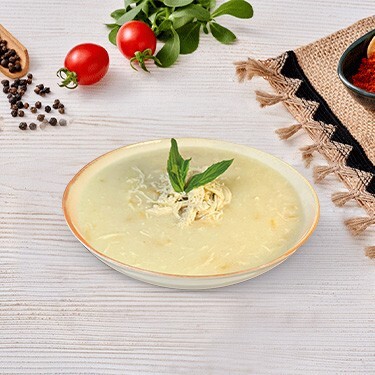Şehriyeli Tavuk Çorbası