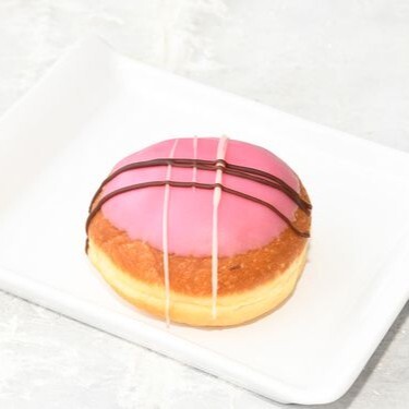 Double Çilekli Donut