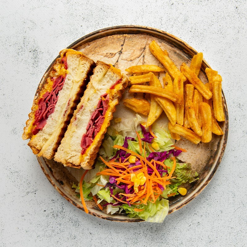 Festival Tost (939,1869 KCal)