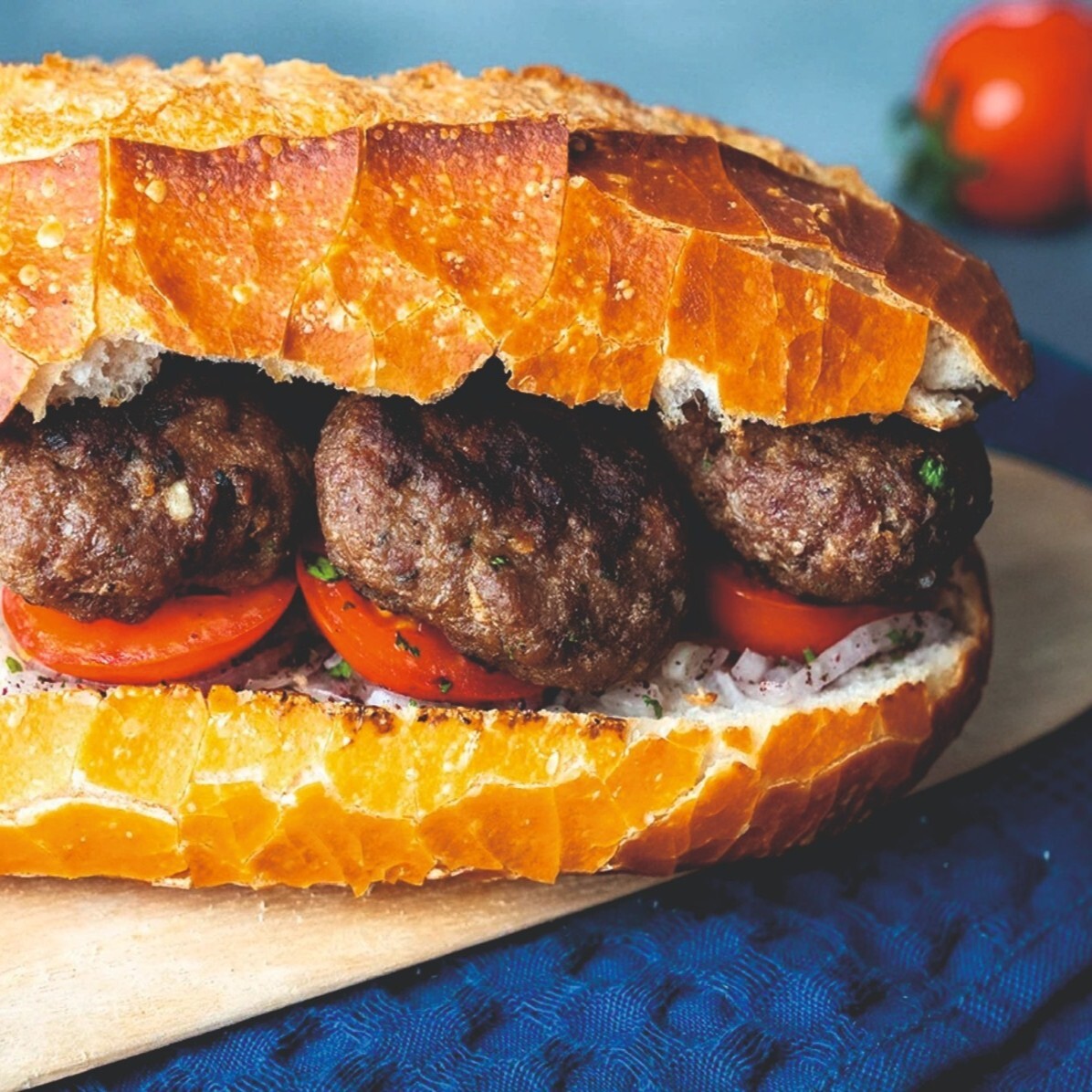 Ekmek Arası Kofte Menü (Corba+Ekmek Arası+Ayran)