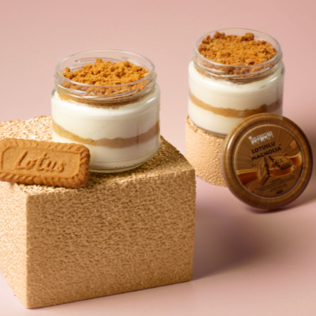 Mcvities(LOTU) Magnolia