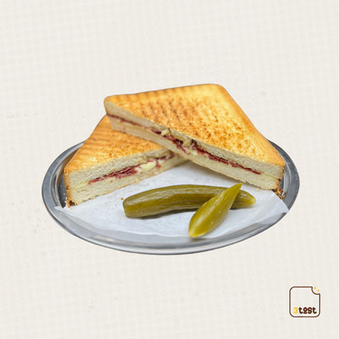 Sucuklu Tost