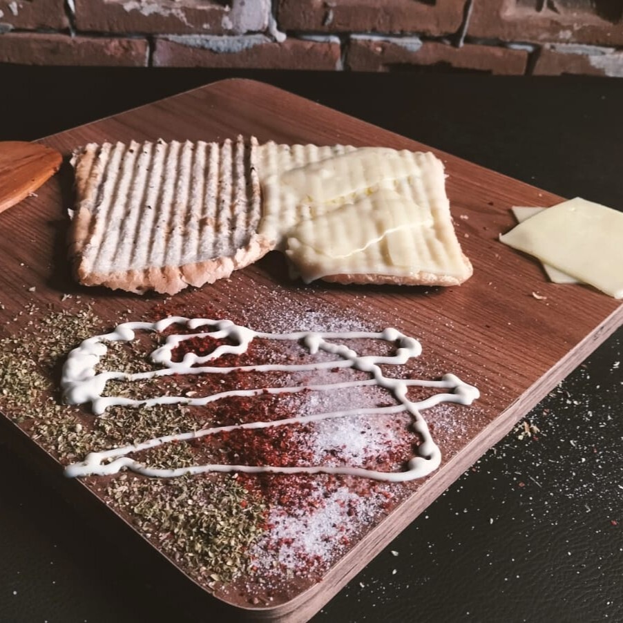 Kaşarlı Yarım Ekmek Tost