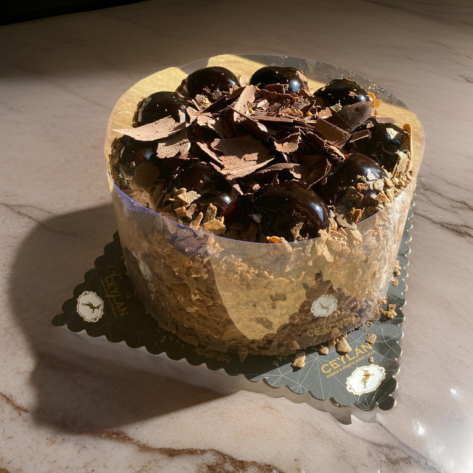 Profiterollü Pasta