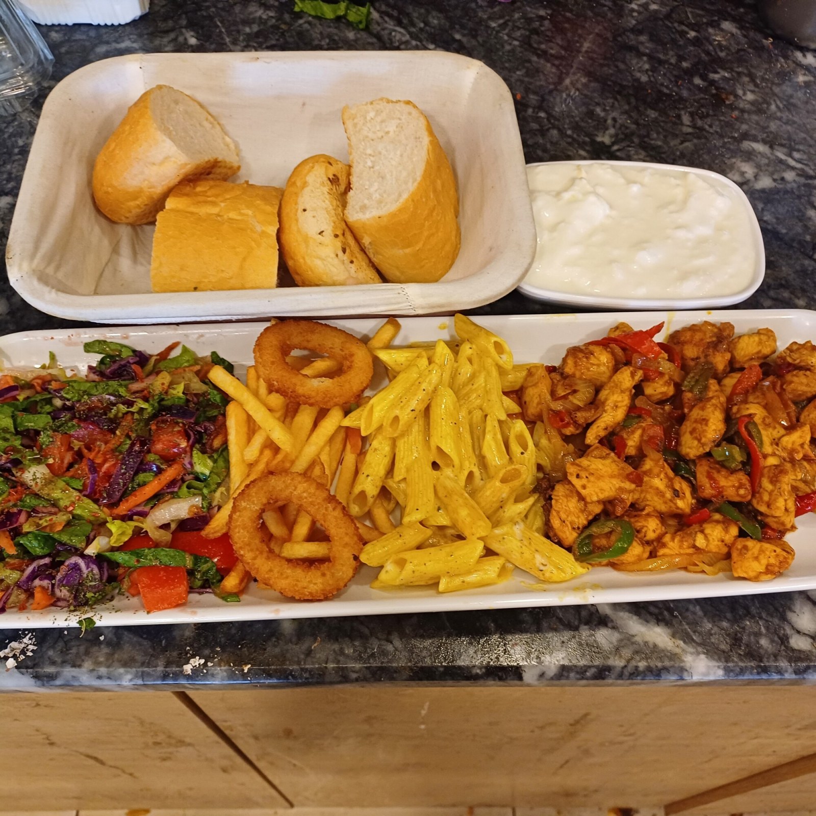 Duble Kremalı Köri Soslu Tavuk Porsiyon