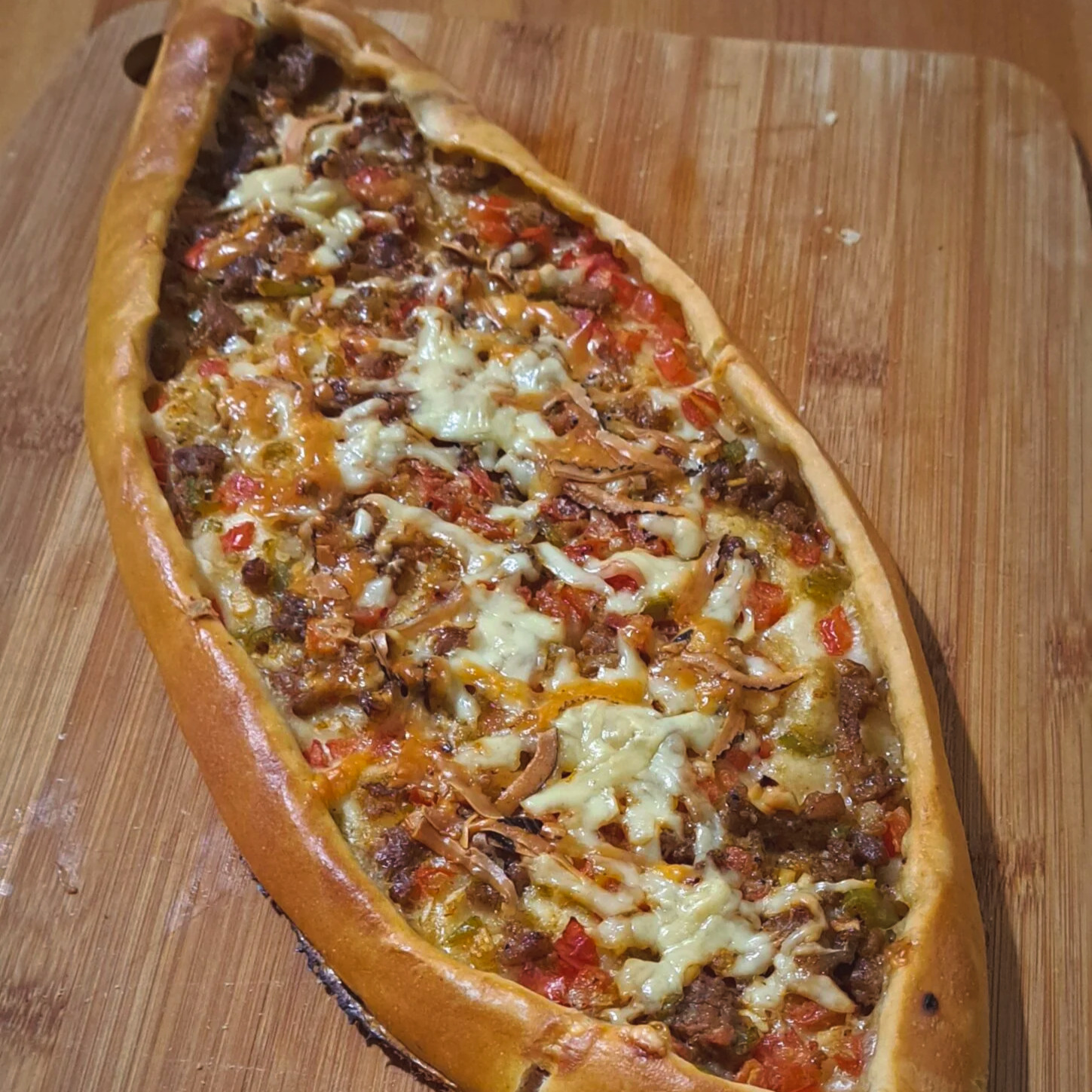 Kuşbaşı Kaşarlı Pide