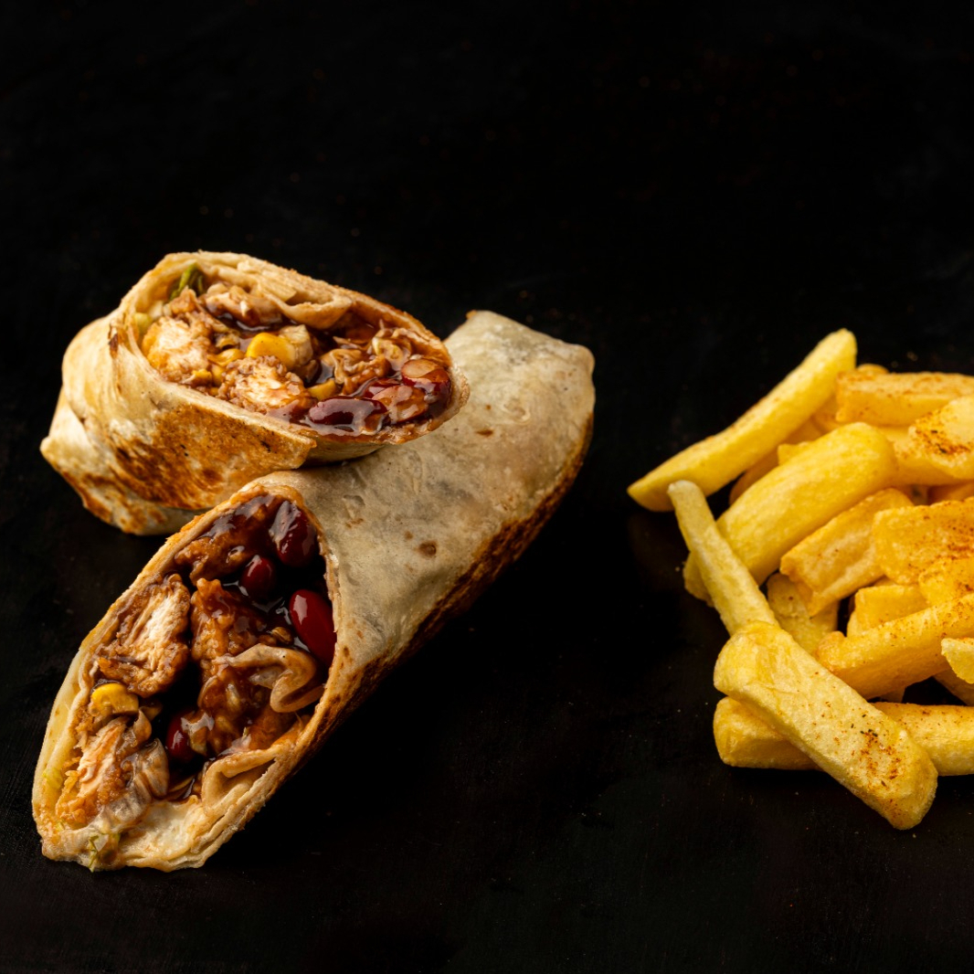 CHICKEN CHEDDAR ROLL