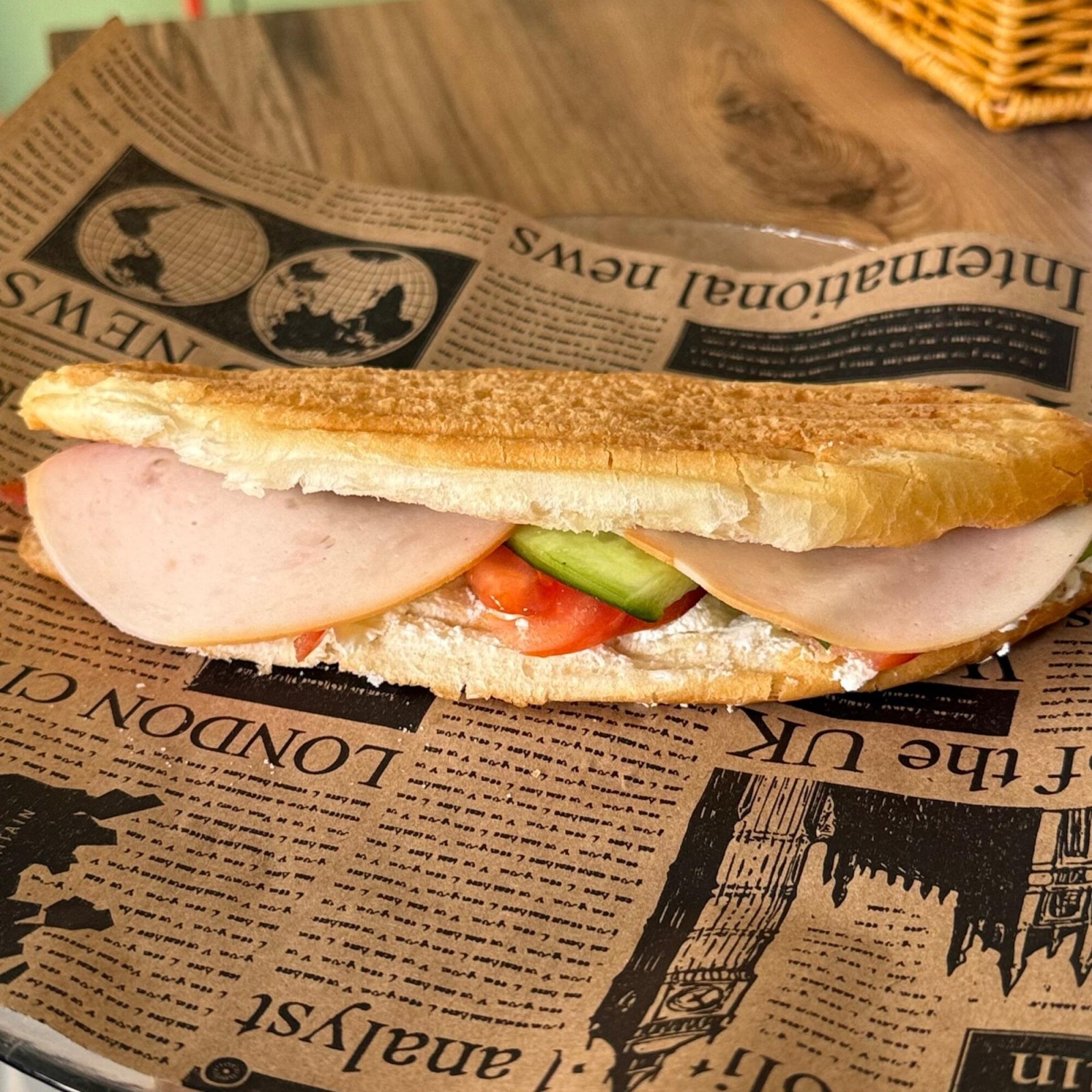 Hindi Fümeli Soğuk Sandviç