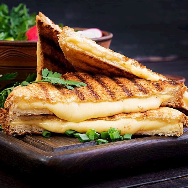 Tost (Sade Kaşar)/Patates Kızartması
