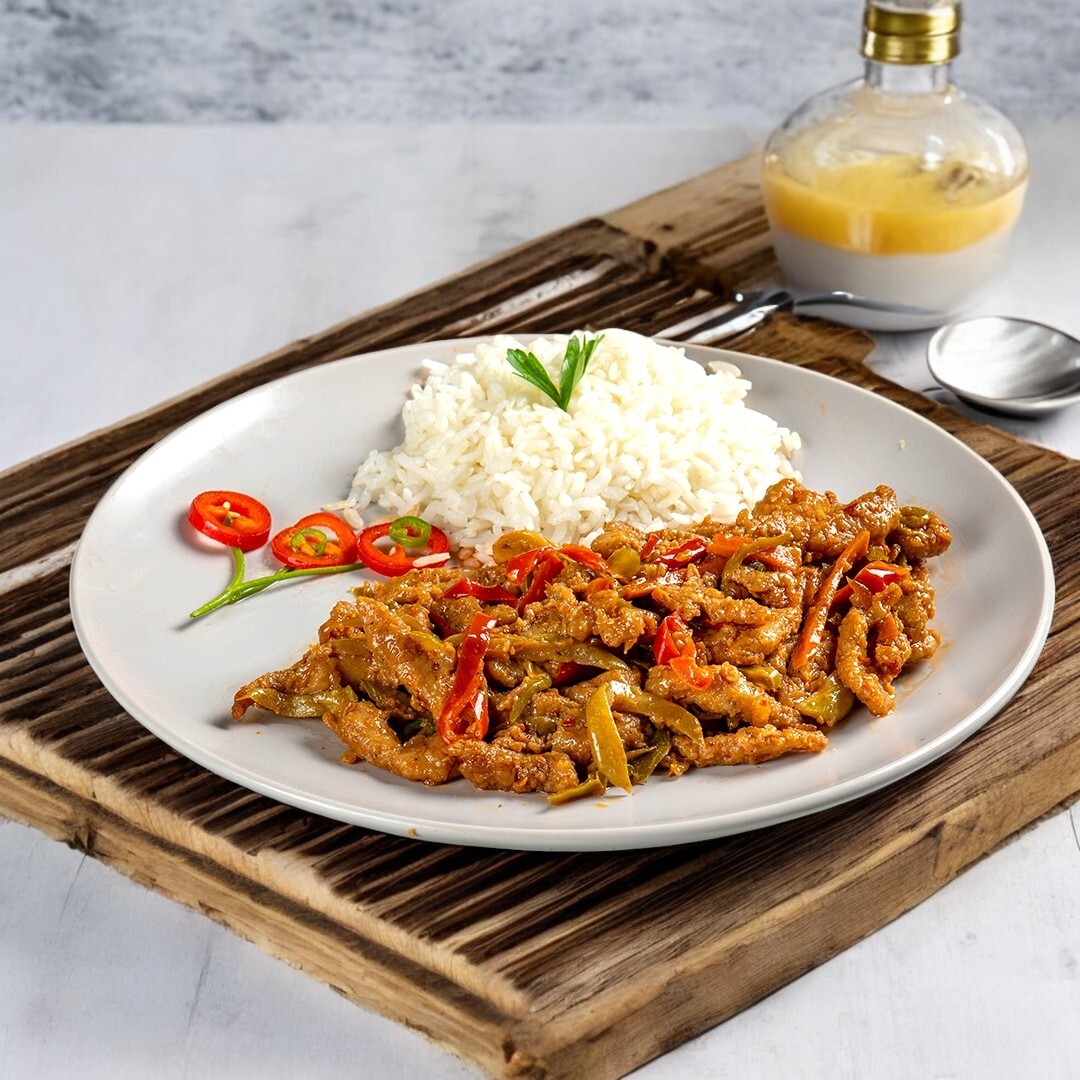 Ejderhanın Nefesi (Çin Usulü Tavuk + Pirinç Pilavı)