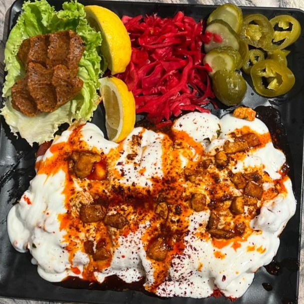 Yoğurtlu Tavuk Tantuni + coca cola 250 ml