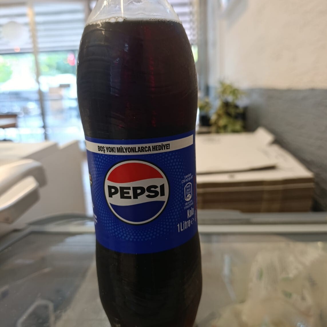 Kola (1 lt)