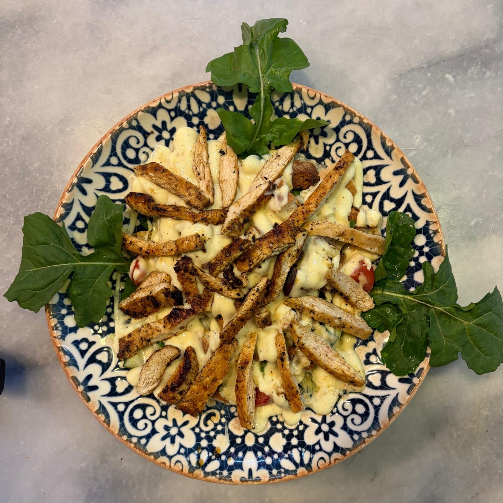 Tavuklu Sezar Salata