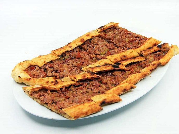 Kuşbaşılı Pide