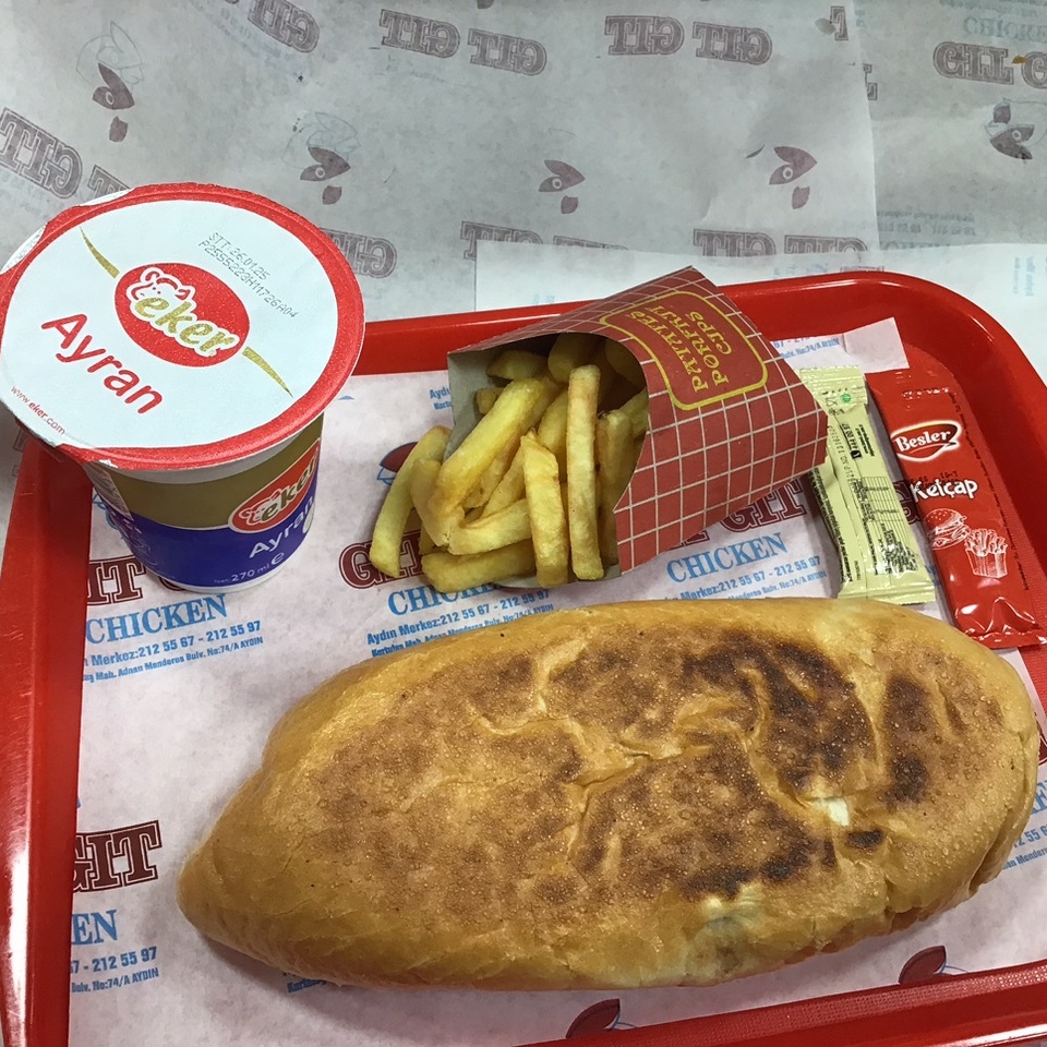 Doyuran Ekmek Arası Menü