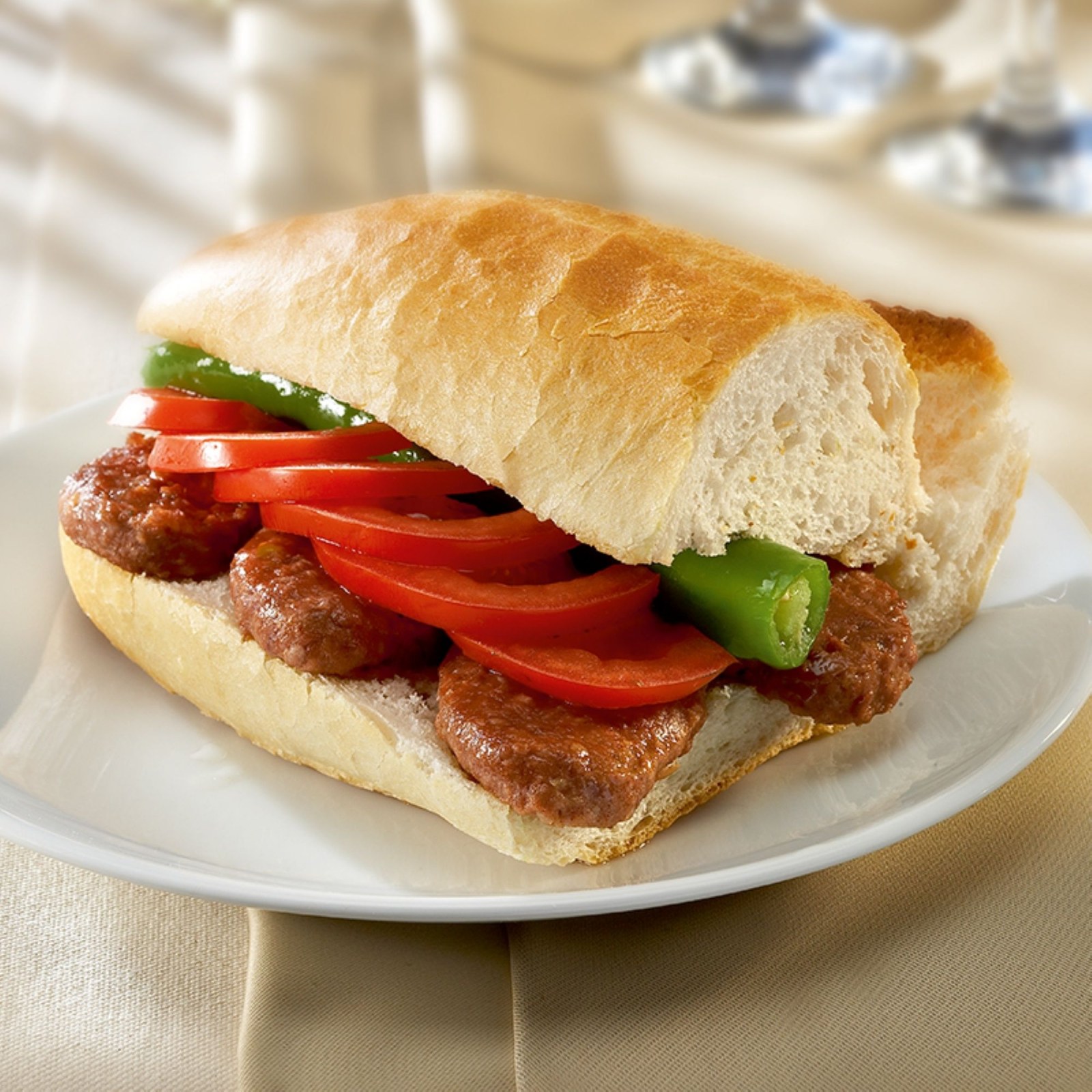 Yarım Ekmek Arası Izgara Kasap Köfte