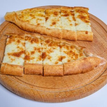 Kaşarlı Pide