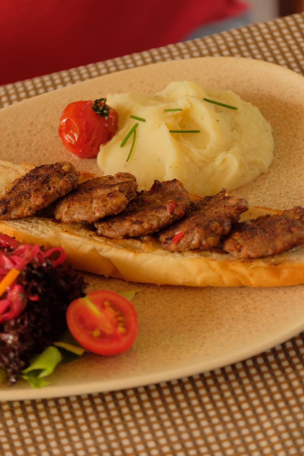 Cızbız Köfte