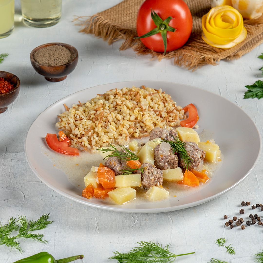Ekşili Köfte&Şehriyeli Bulgur Pilavı
