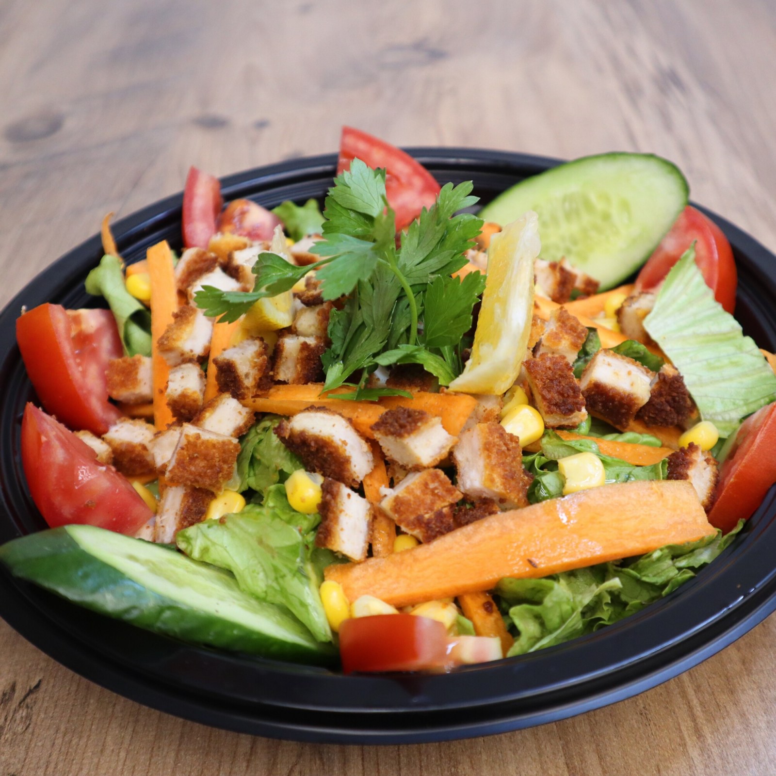 Çıtır Tavuklu Salata