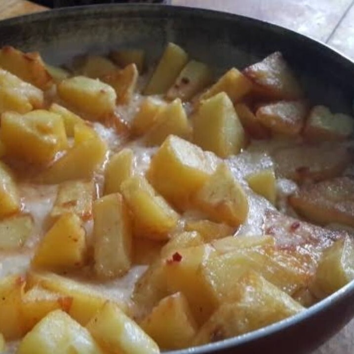 Patatesli Omlet