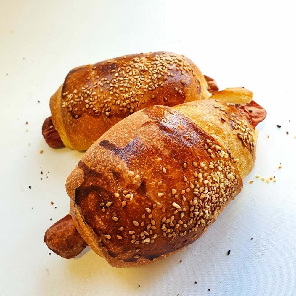 Sosisli Poğaça
