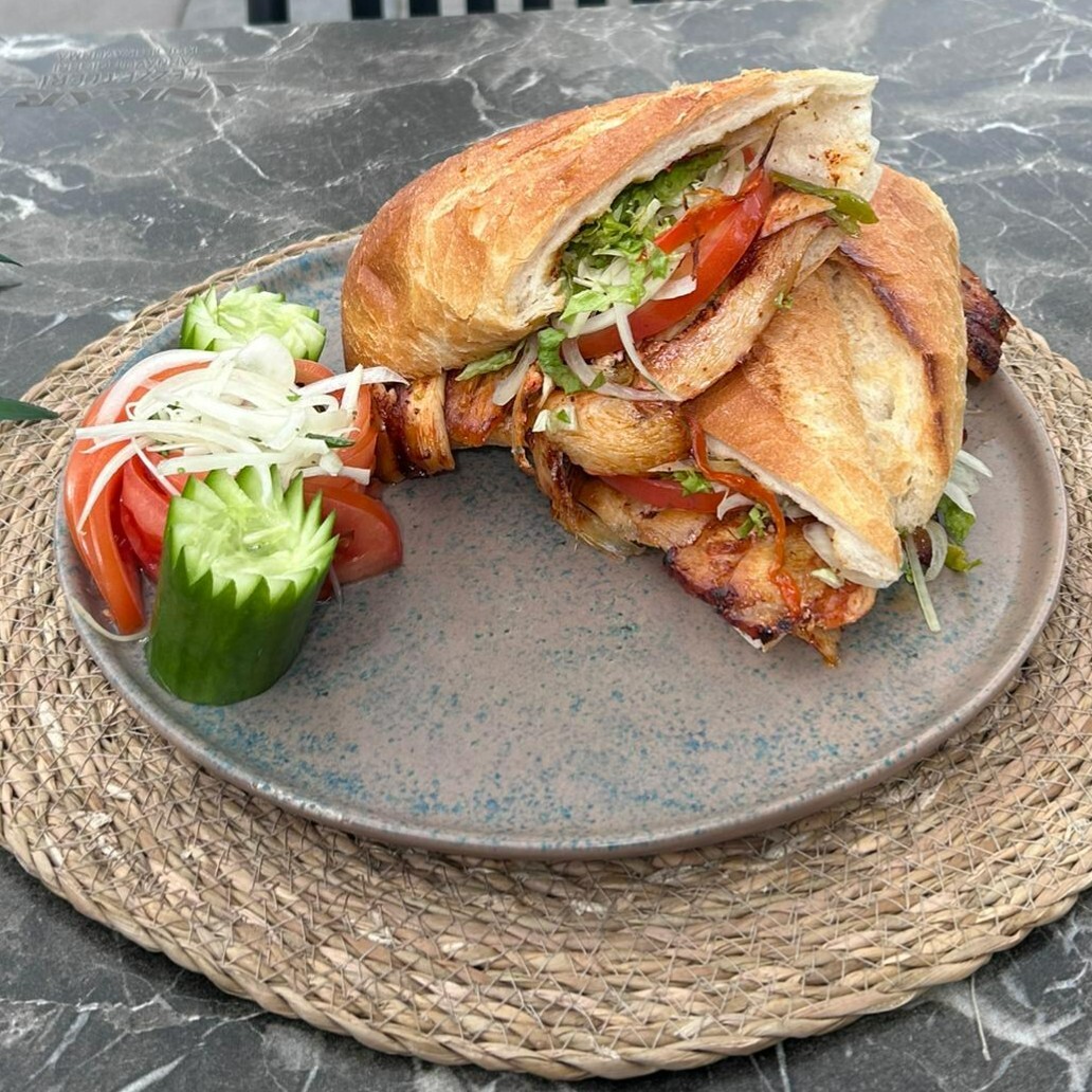 Ekmek Arası Döner (150 gr)