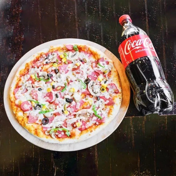 Sucuklu Pizza (Büyük) Menü