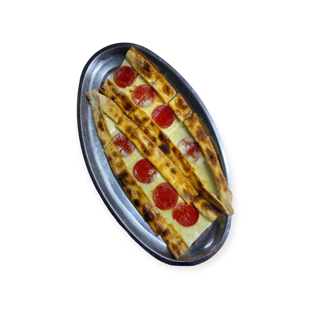 Sucuklu Kaşarlı Pide
