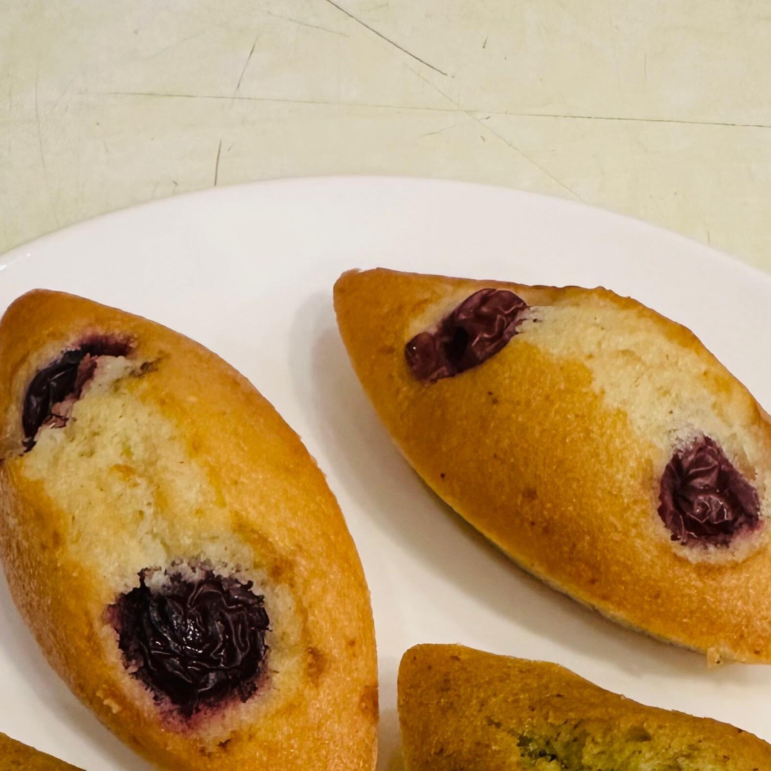 Vişneli Mekik Kek (500 gr.)