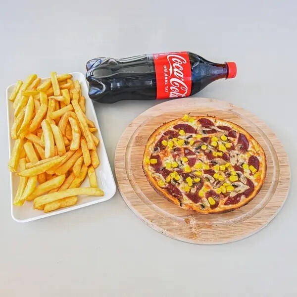 Kardelen Pizza (Büyük) Menü