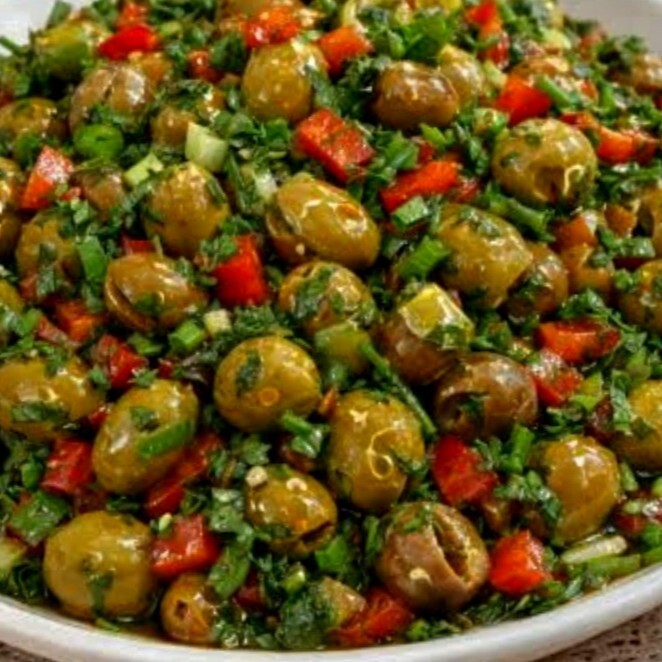 Zeytin Salatası
