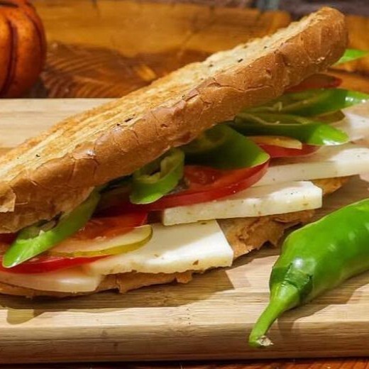 Bergama Tulumlu Tost Menü